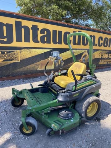 Main image John Deere Z930M